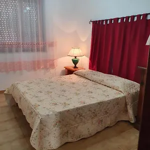 A Con Giardino Privato E Posto Auto Appartamento Telti
